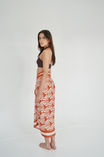 Load image into Gallery viewer, Marieta Shell Pareo Skirt
